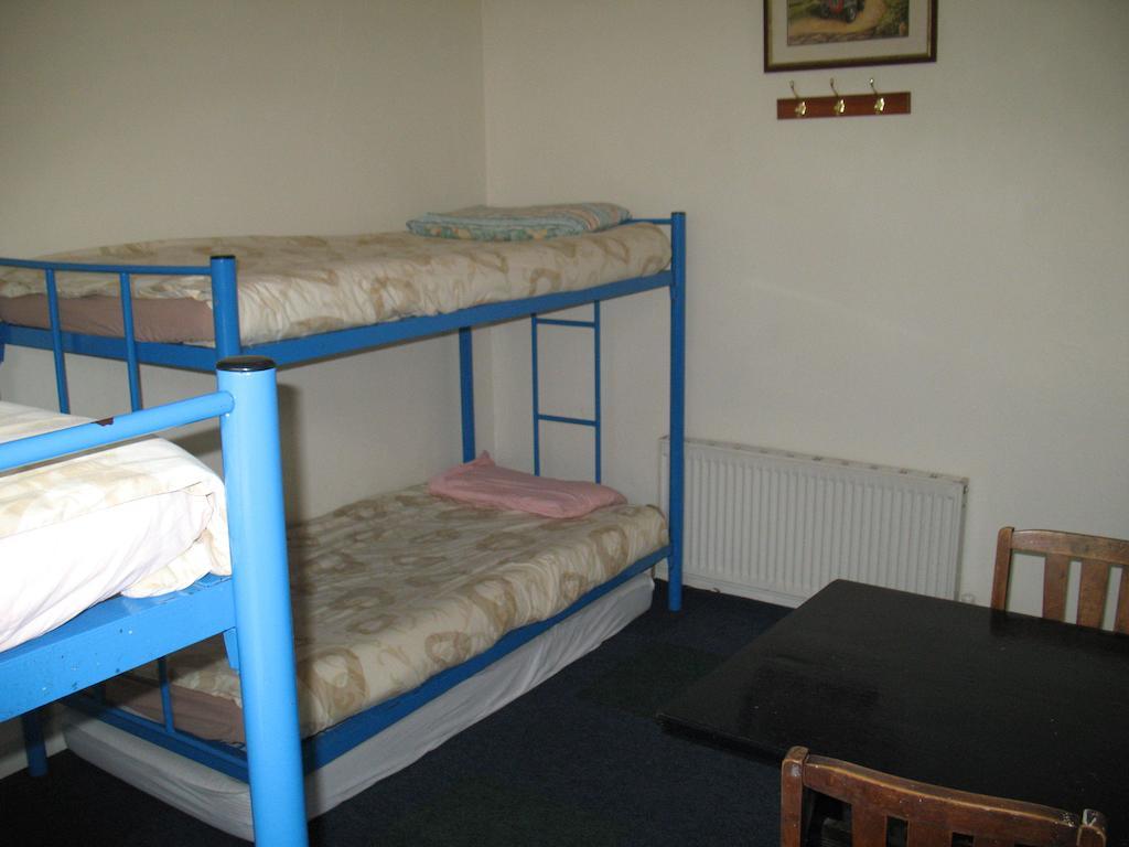 Beach Haven Holiday Hostel Tramore Room photo